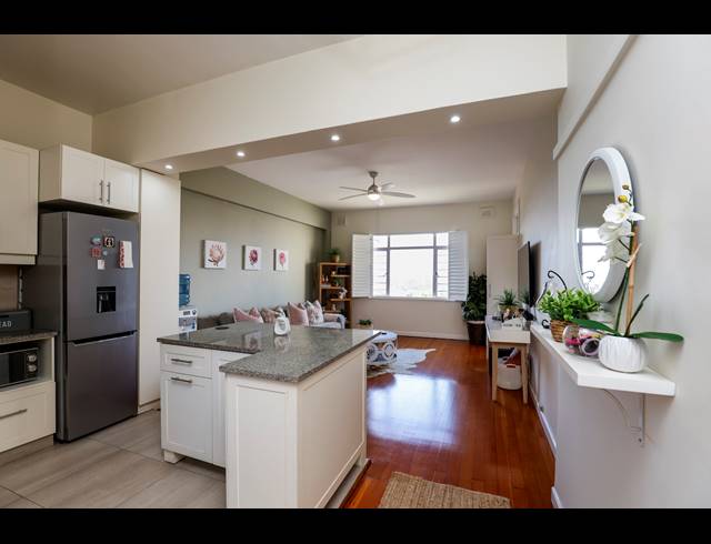 2 BEDROOM APARTMENT TO LET IN MORNINGSIDE